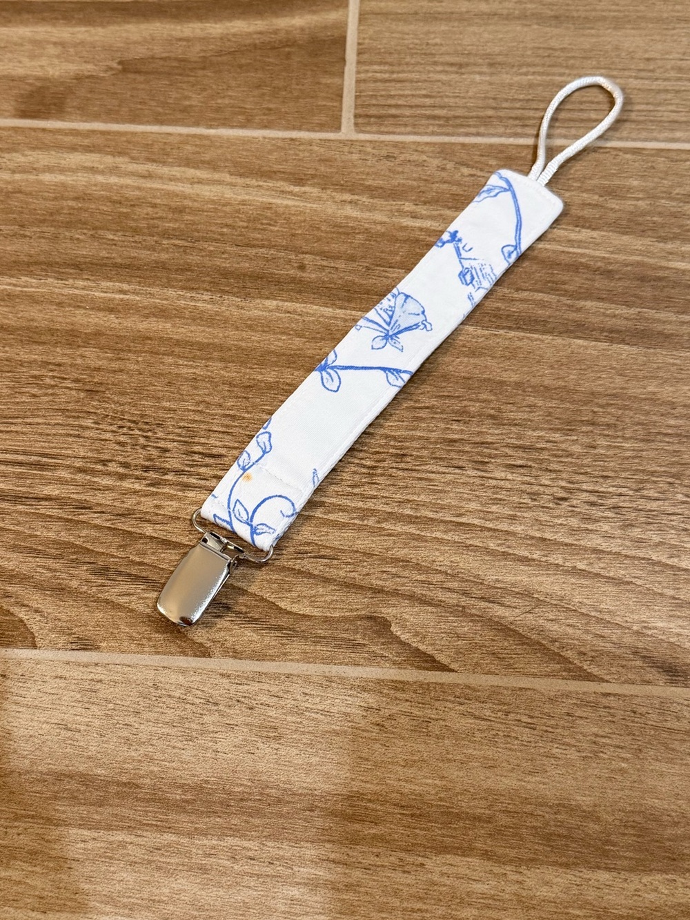 The Beaufort Bonnet Company Paci Clip